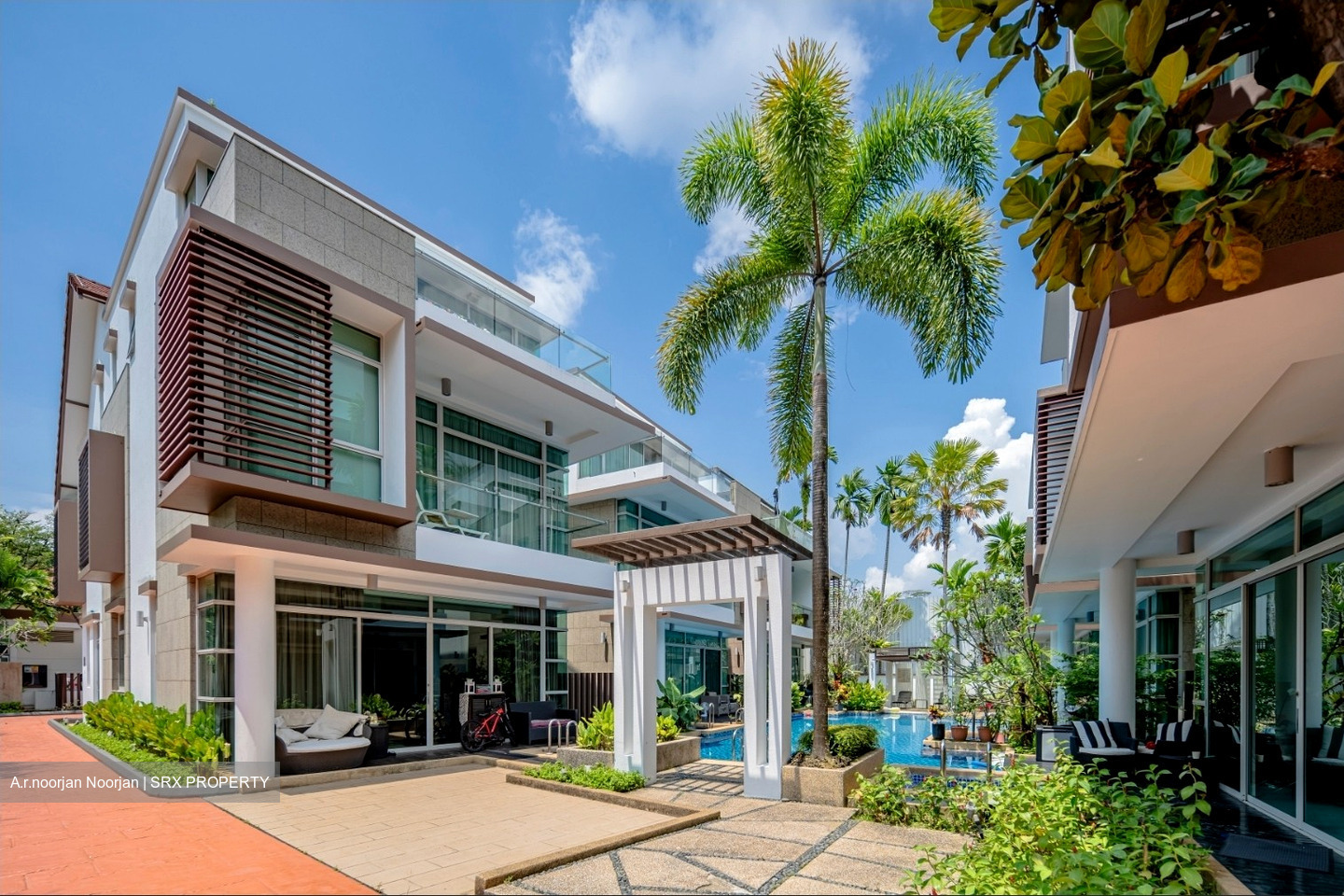 Whiteshores (D19), Terrace #502671081